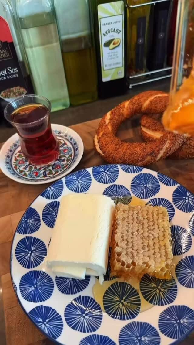 Balı kaymakla mı, tereyağıyla mı yersin?
