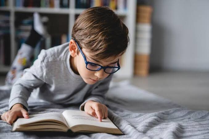 Kitap okuyanlar bakabilir mi?