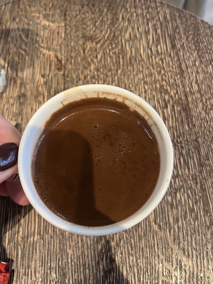 Kimler cuma kahvesi içmek ister?