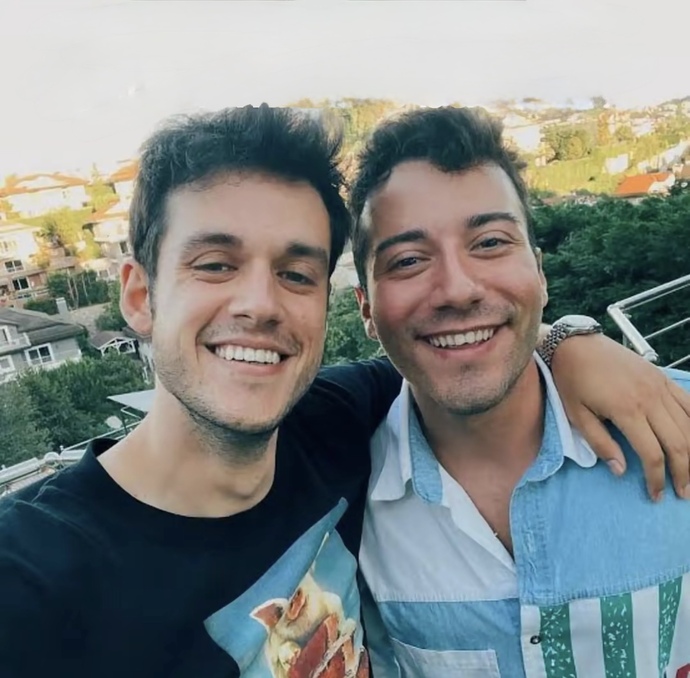 Enes Batur’Mu Orkun Işıtmak’Mı?