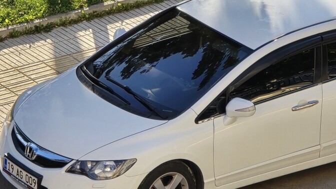 Bir arabaya en çok hangi renk yakışıyor sizce🚗🚘?