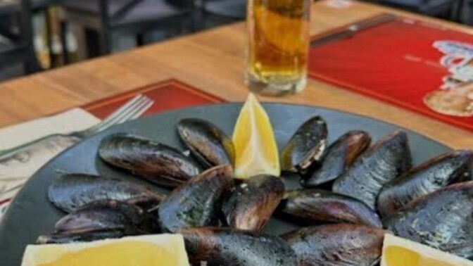 Midye dolma sever misin?