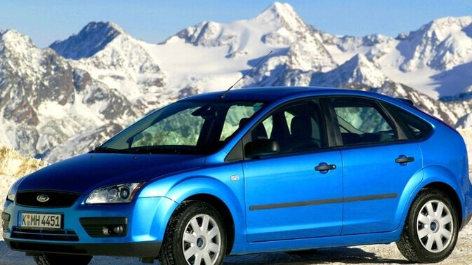 Ford Focus-2 mi Hyundai Accent Era mı?