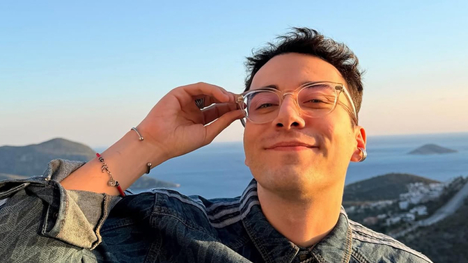 Enes Batur’un evine habersiz gitmek doğru mu, hayranlığım fazla mı?