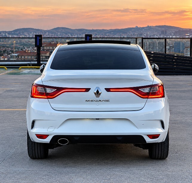Renault Megane 4 Nasıl araba sizce?
