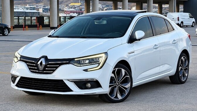Renault Megane 4 Nasıl araba sizce?