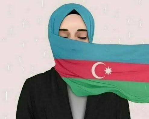 Azerbaycan okullarındaki başörtüsü yasağı hakkında ne düşünüyorsunuz?