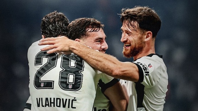 Beşiktaş-Kocaelispor maçı 2-1 bitti, Beşiktaş’ın 2. sıraya yükselmesi hakkında ne düşünüyorsunuz?