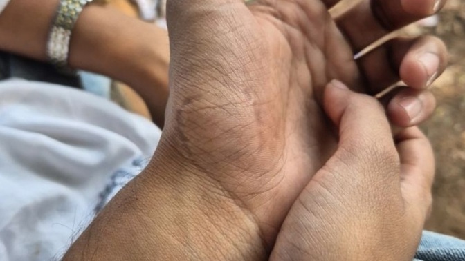 ? Boşanmış kadın & Bekar erkek aşkı: Toplumun "ama"ları bu sevgiyi bitirir mi?