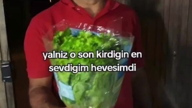 Ailenizin, arkadaşlarınızın size uygun görmediği birini sevmeye devam eder misiniz?