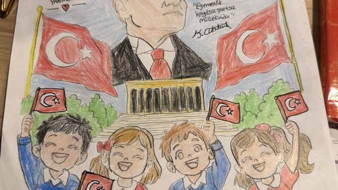 Güzel resim çizer misiniz?