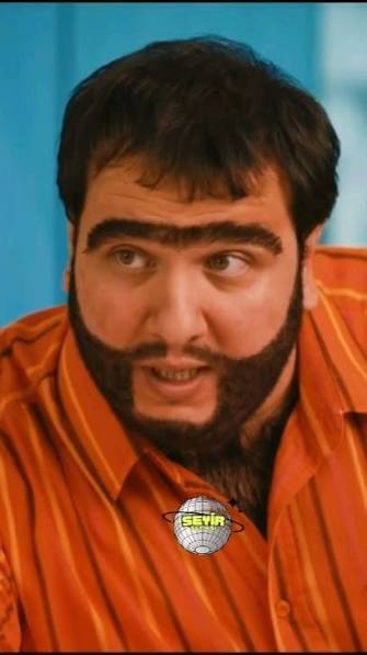 Senden hangi film karakteri vibe ı alıyorum söyleyeyim mi?