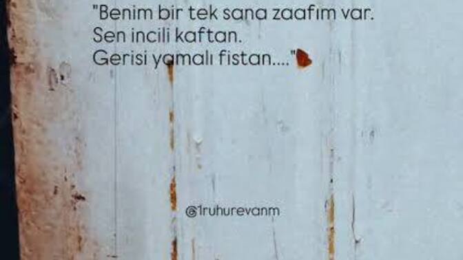 İçinizden “Lütfen bana yazma benim sana zaafım var” dediğiniz biri var mı?