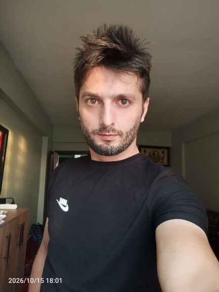 Marka giyinmek varoşluk mudur?