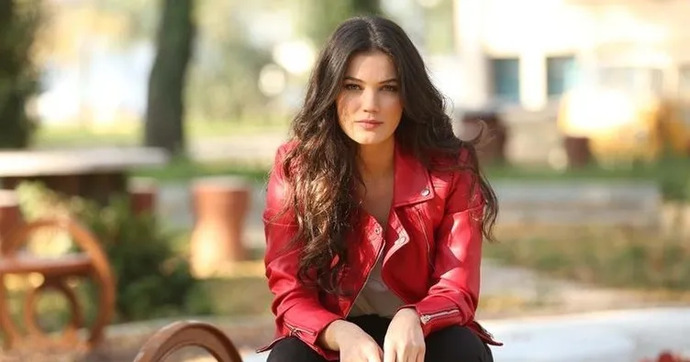 Sevilmek için kusursuz mu olmak gerek?