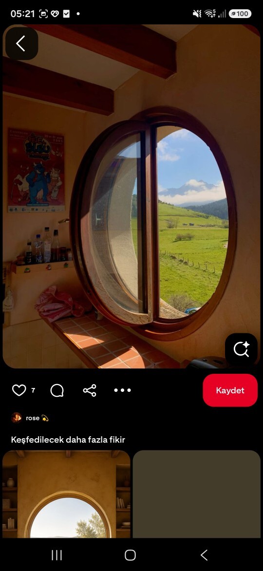 Evlerin camları yuvarlak daha guzel değil mi sizce de?