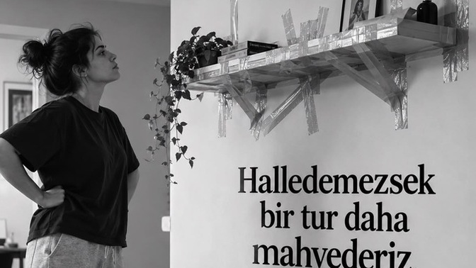 Erkeklerden umudu kesince hepimiz hallederiz kadını mı olduk?