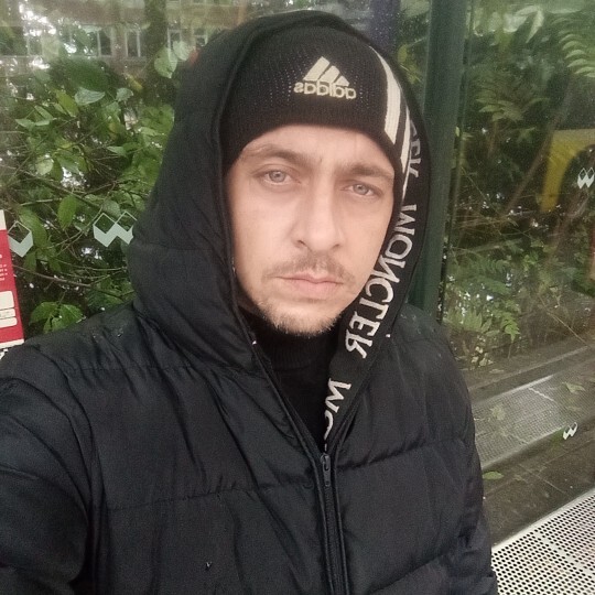 Kışlık montlar çıktımı piyasaya bugün fazla yağmadı allahtan İstanbulda sizin ora nasıl? ?