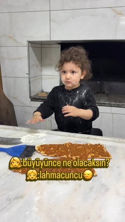 Sitede lahmacun denilince aklınıza ben geliyor muyum?