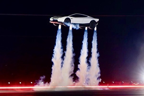 Teslanın uçan araba iddiası hakkında ne düşünüyorsunuz Sizce gelecekte gerçekten uçan otomobiller görebilecek miyiz 🚗?