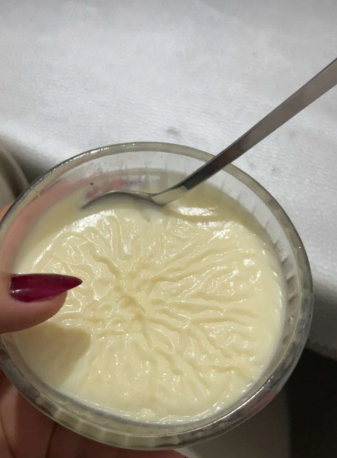 Sütlacı tarçınla, seni davul zurnayla diyebilecek birileriniz var mı?