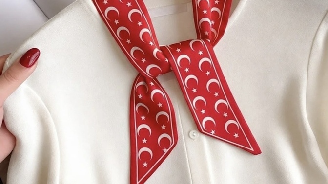 Bu fularlardan hangisi daha güzel?