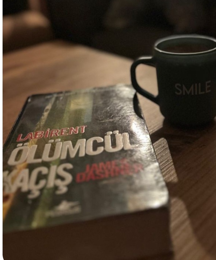 Eski sevgilin “iyi değilim, yanıma gel” dese ne yapardın?