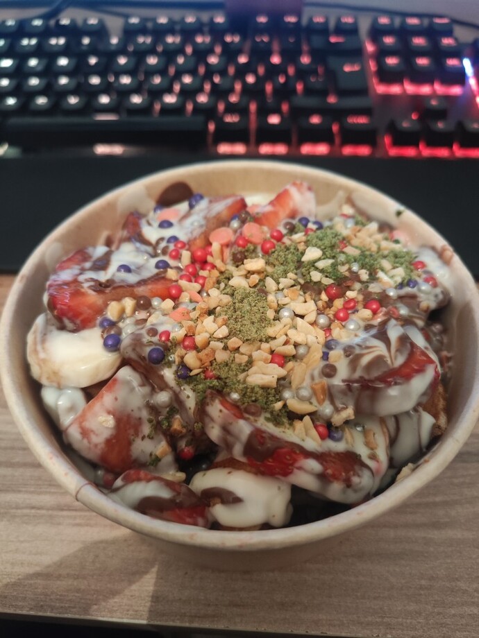 Klasik waffle mı cup waffle mı tercih edersin? Sizinle paylaşır mıyım söylim mi?