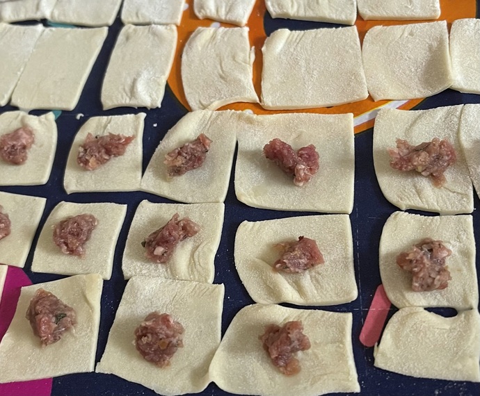 Bu kiz mantı yapıyorrr mantıııııı, severmisiniz?