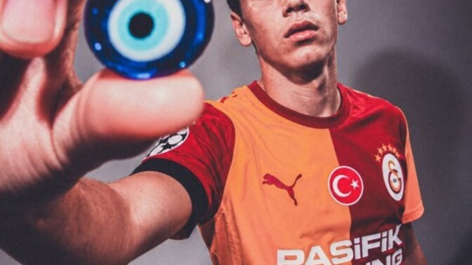 Yılın transferi! Gsli Batrakow sizce de çok havalı bir futbolcu değil mi?