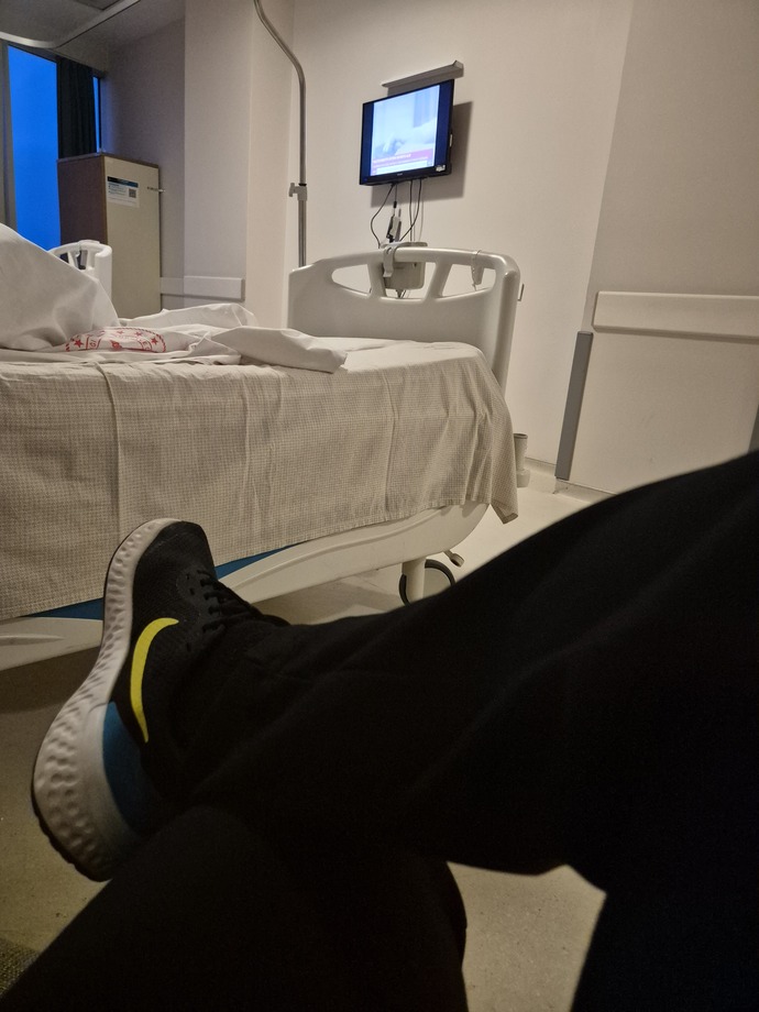 Şu an neredesiniz, ne yapıyorsunuz; ben çekirdek çitliyorum, siz?
