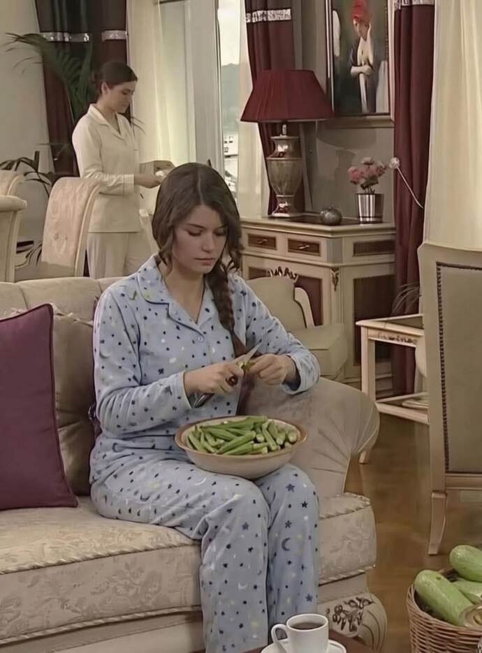 Arkadaslar canım sıkkın komik resimler atın biraz gülelim?