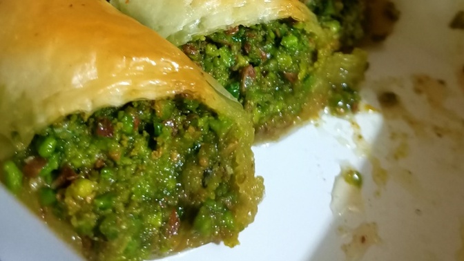 Hasretini çektiğiniz şeye kavuşunca dünya çok güzel bir yer olmuyor mu?
