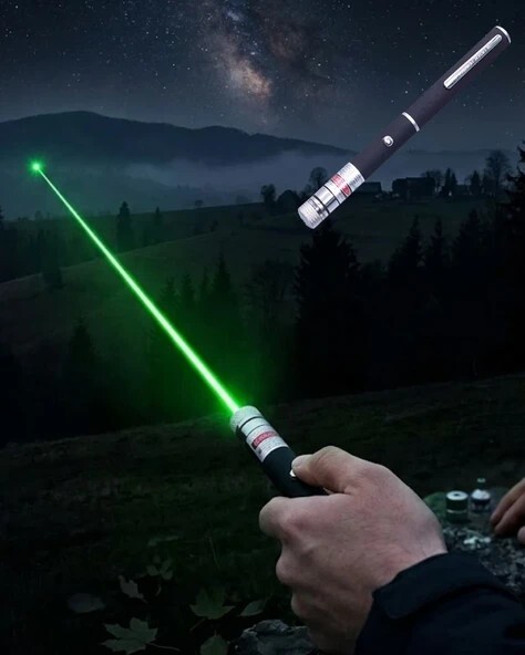 Gece gözünüze lazer tutulduğu oldu mi lazer tutan birine karşı ne yaparsın ceza almali mı sizce?