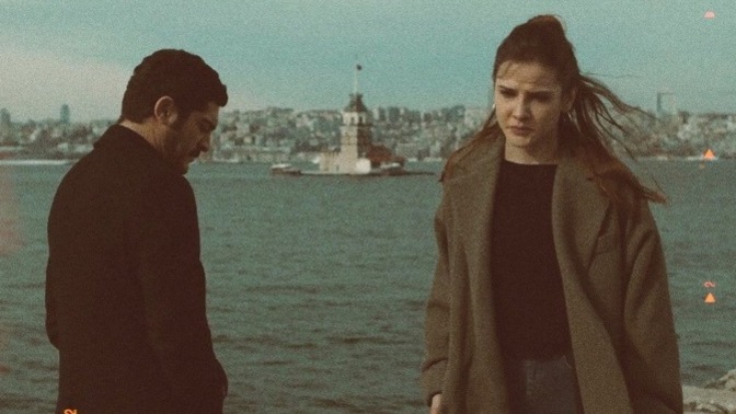 Terk edilmiş bir seven kadın eninde sonunda intikamını alır mı?