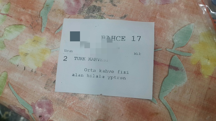 Kahvemi içmeye geldiğim bir yerde gördüğüm muameleye bak?