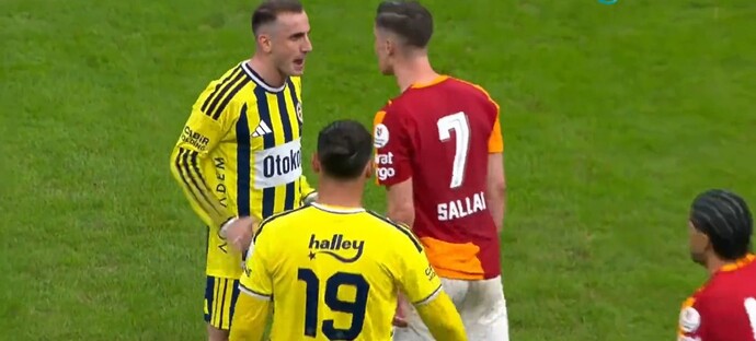 Derbi de sinirler gerildi! Sizce Kerem mi haklıydı yoksa Salai mi?