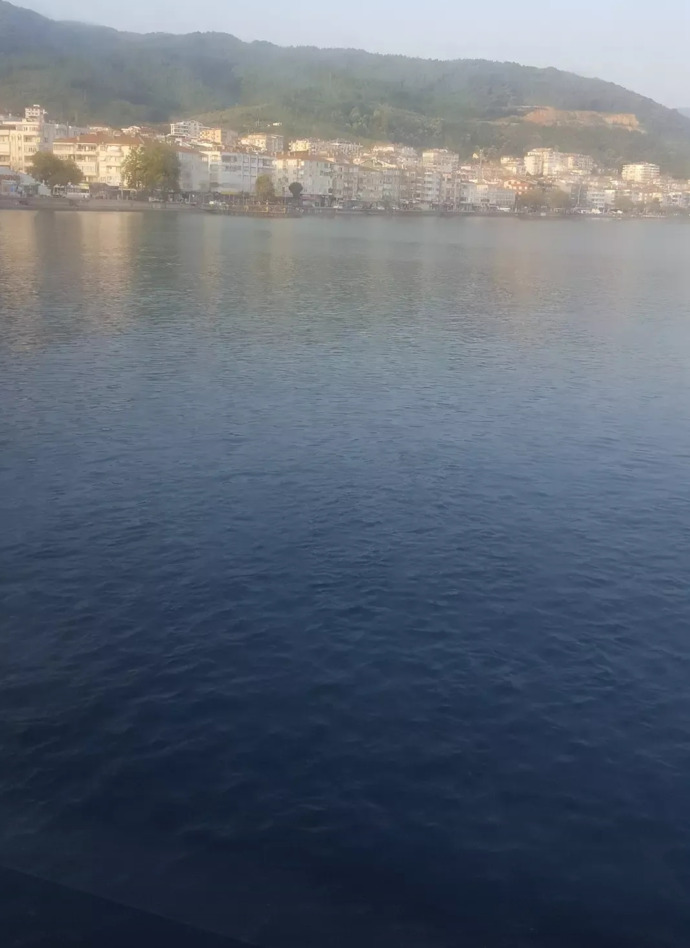 Denize karşı kahve mi, gün batımında akşam yemeği mi daha keyifli?
