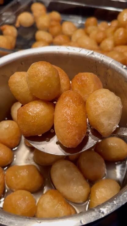 Lokmayı nasıl seversin: tatlı haliyle mi, tuzlu ve sade haliyle mi?