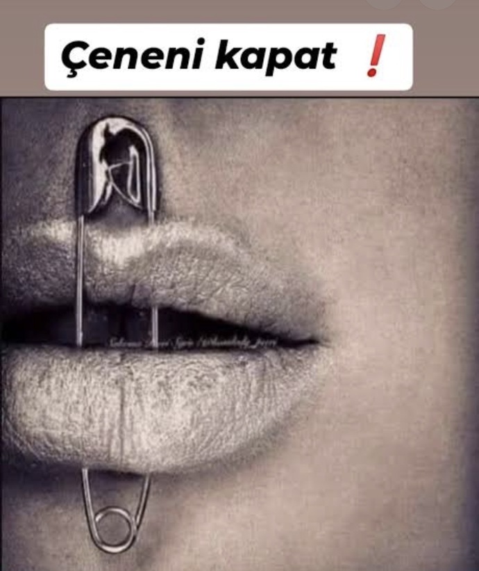 Sen en çok hangi konuda çeneni tutup susmayı tercih ediyorsun?