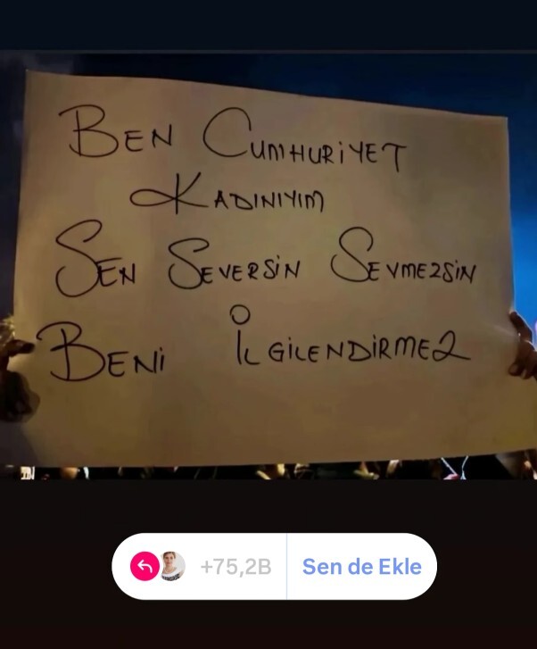 Kalbimin orta yerine bu nasıl bir Cumhuriyet  notuyla çiçek alacak mısınız?