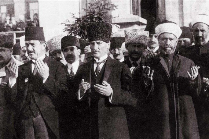 Atatürk bugün yaşasaydı, Türk gençliğinde en çok neleri görmek isterdi?