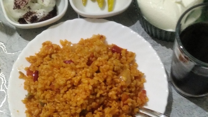 Pilavı çatal mı yoksa kaşık ile mi yersiniz 😆?