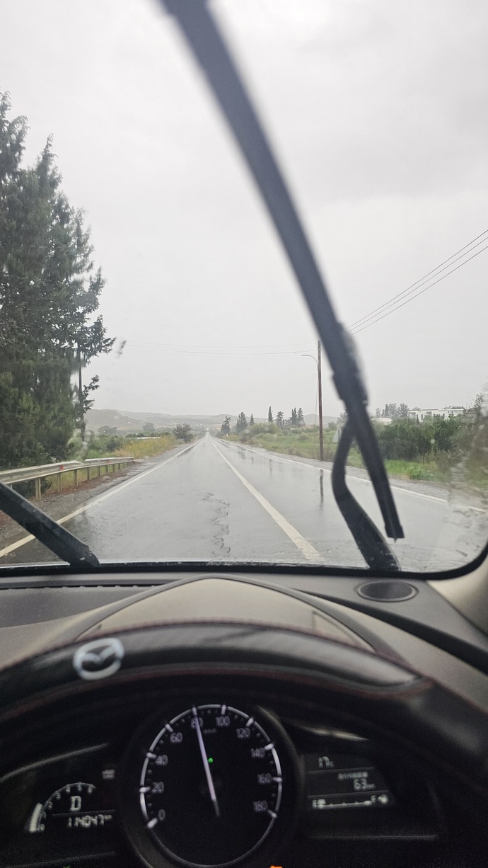 Yağmurlu havada, seyahat etmek keyifli mi işkence mi?