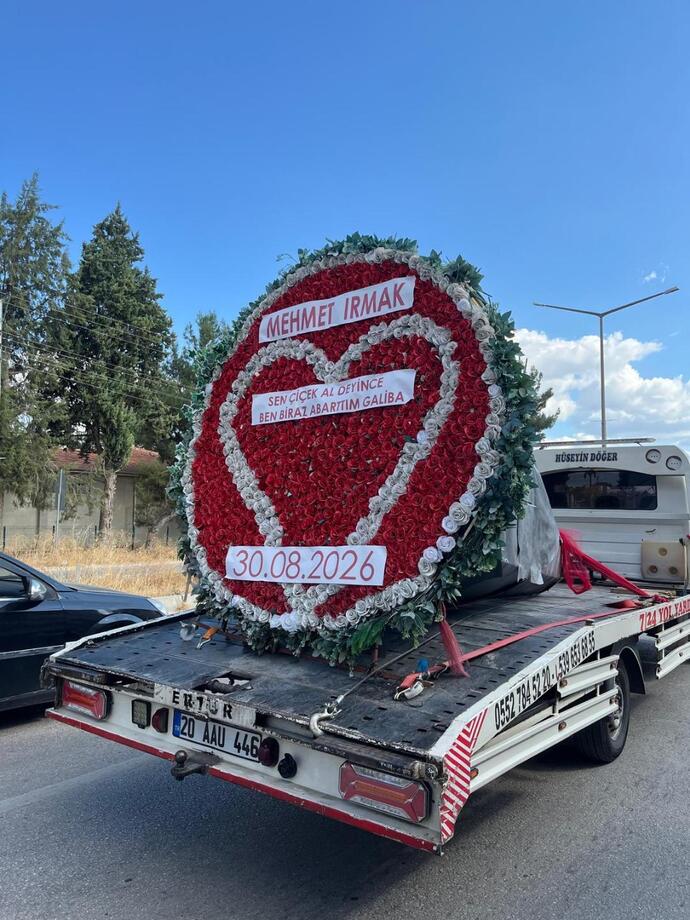 Hepsi gerçek bir de