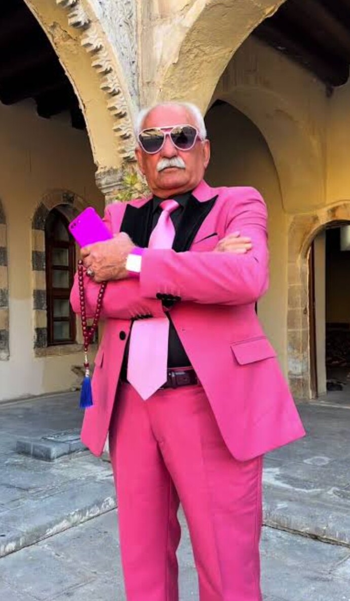 Erkeklere Pembe renk yakışıyor mu?