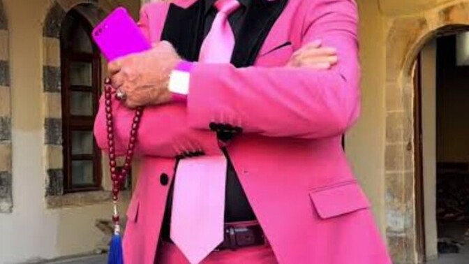 Erkeklere Pembe renk yakışıyor mu?