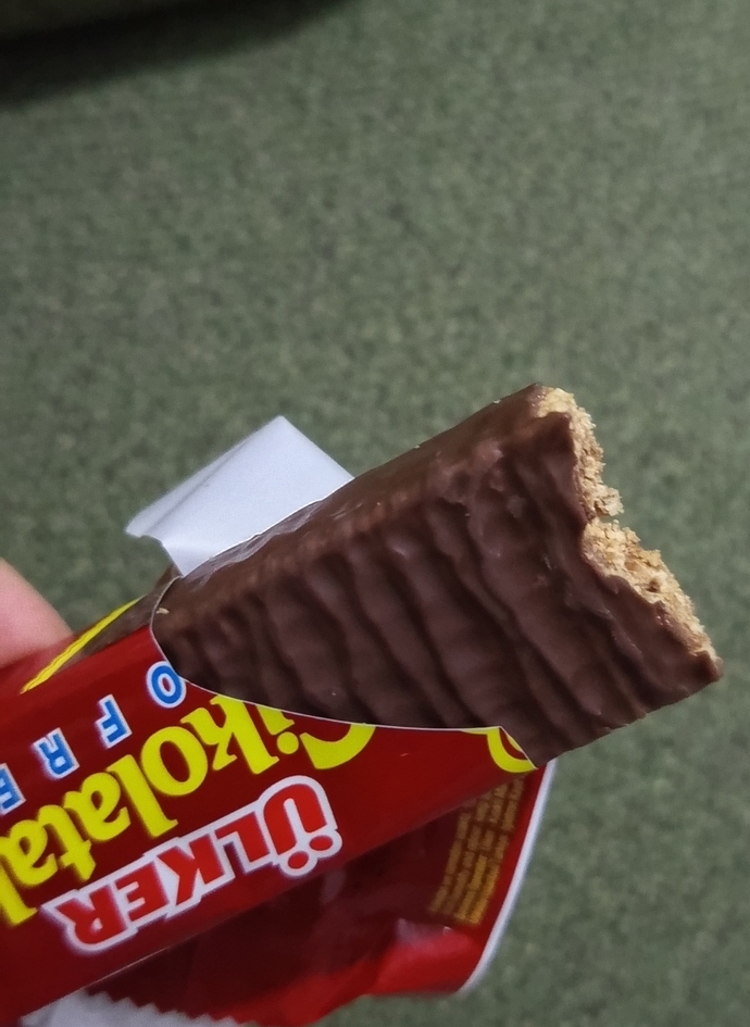 Sevgilinizin ısırdığı çikolatayı yer misiniz?
