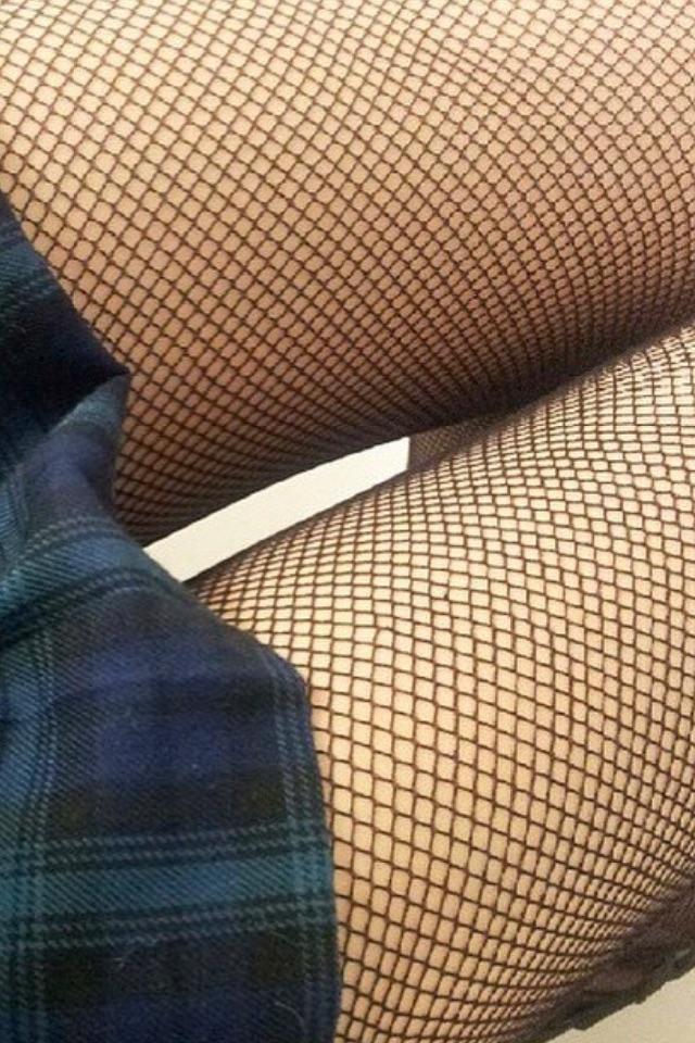 Böyle çorap seksi duruyor mu (resimli) ??