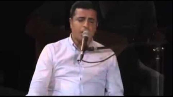 Bu "Selahattin Demirtas"bir harika dostum?